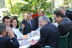 Photo Bayrou aix les bains.jpg